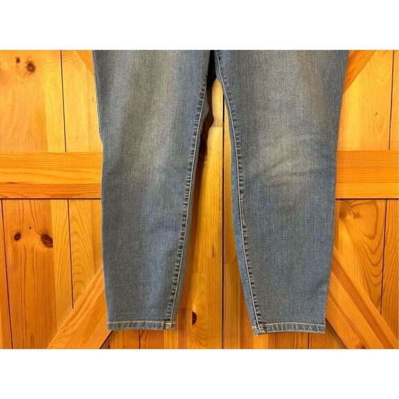 Torrid Jegging Jeans Women's Plus 20 Short Blue Stretch Denim High Rise NWT (807 - Picture 2 of 8